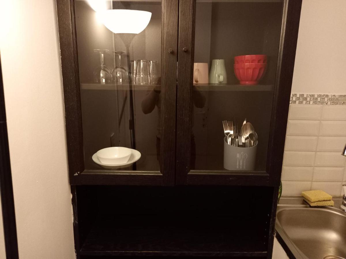 3 Hebergements - Au 1Er Etage 1 Appartement 2 Pieces Et Au 2Eme Etage Un Logement De 2 Chambres Louees Separement Avec Coin Cuisine Et Toilettes A Partager- Dans Pavillon Au Pied Du Rer B A 5 Minutes De Paris Et 30 Mn Stade De France Cachan Exteriér fotografie